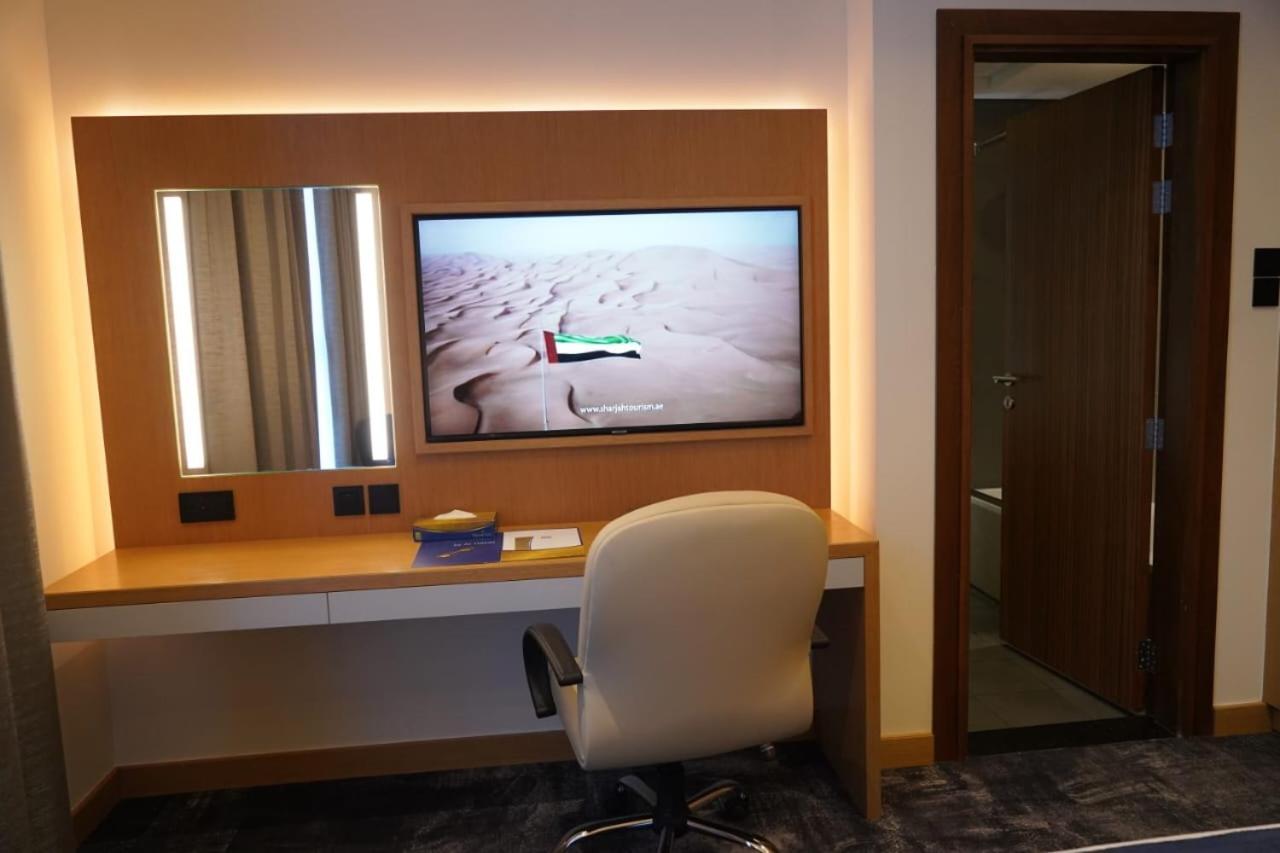Al Hayat Hotel Sharjah Luaran gambar